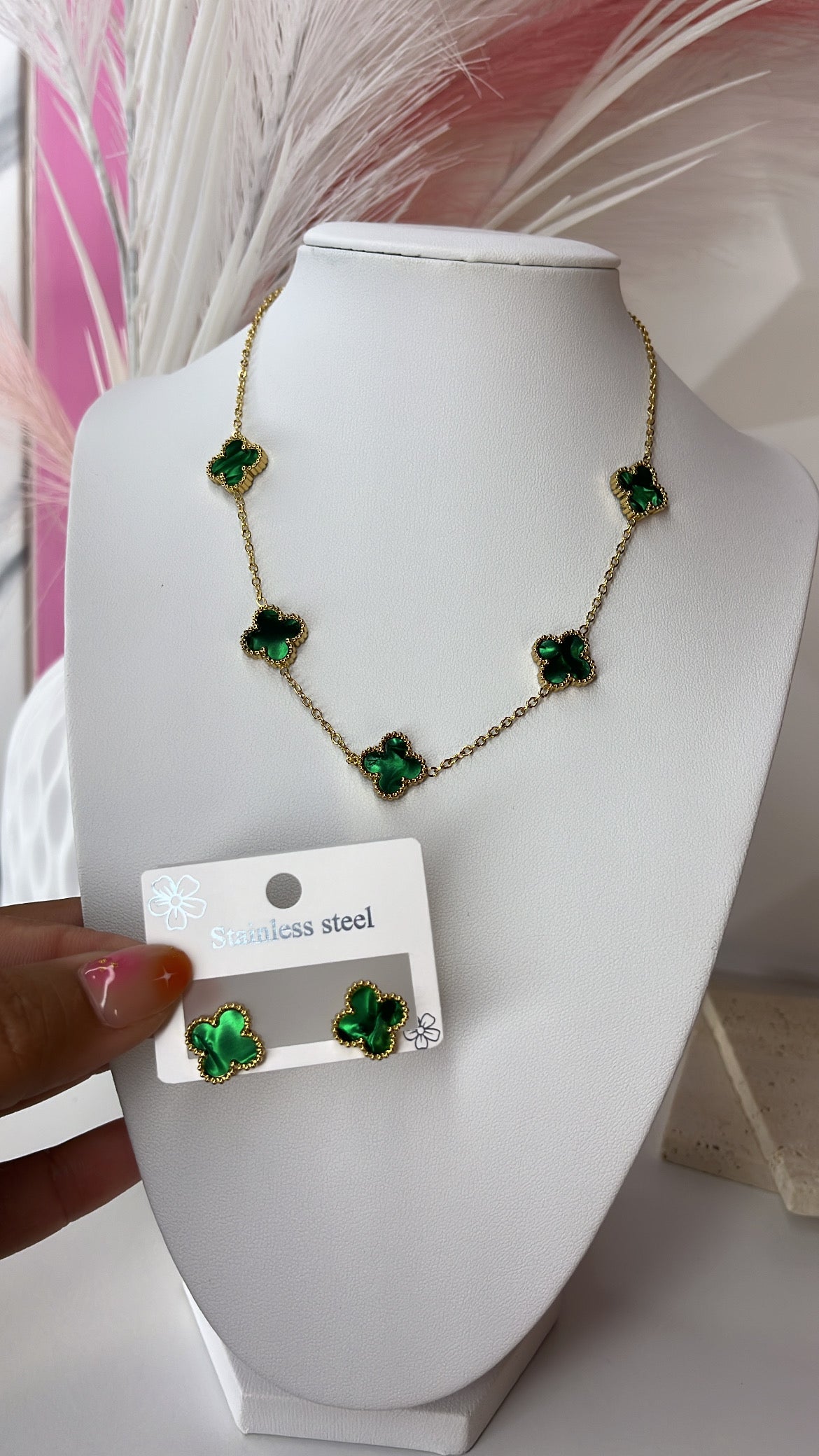 Cadena & Pantalla Van Verde