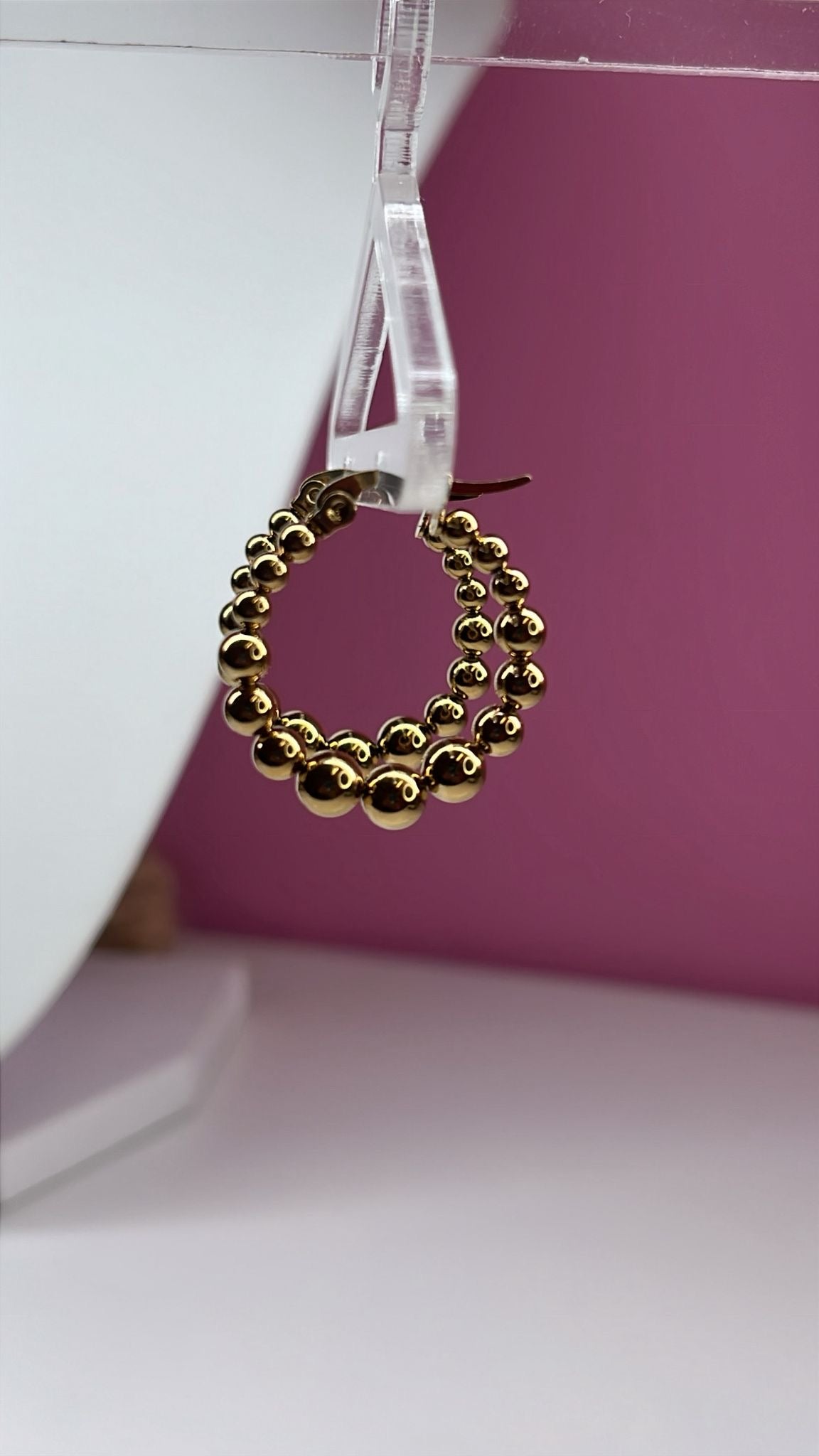 Arete Bolitas Doradas