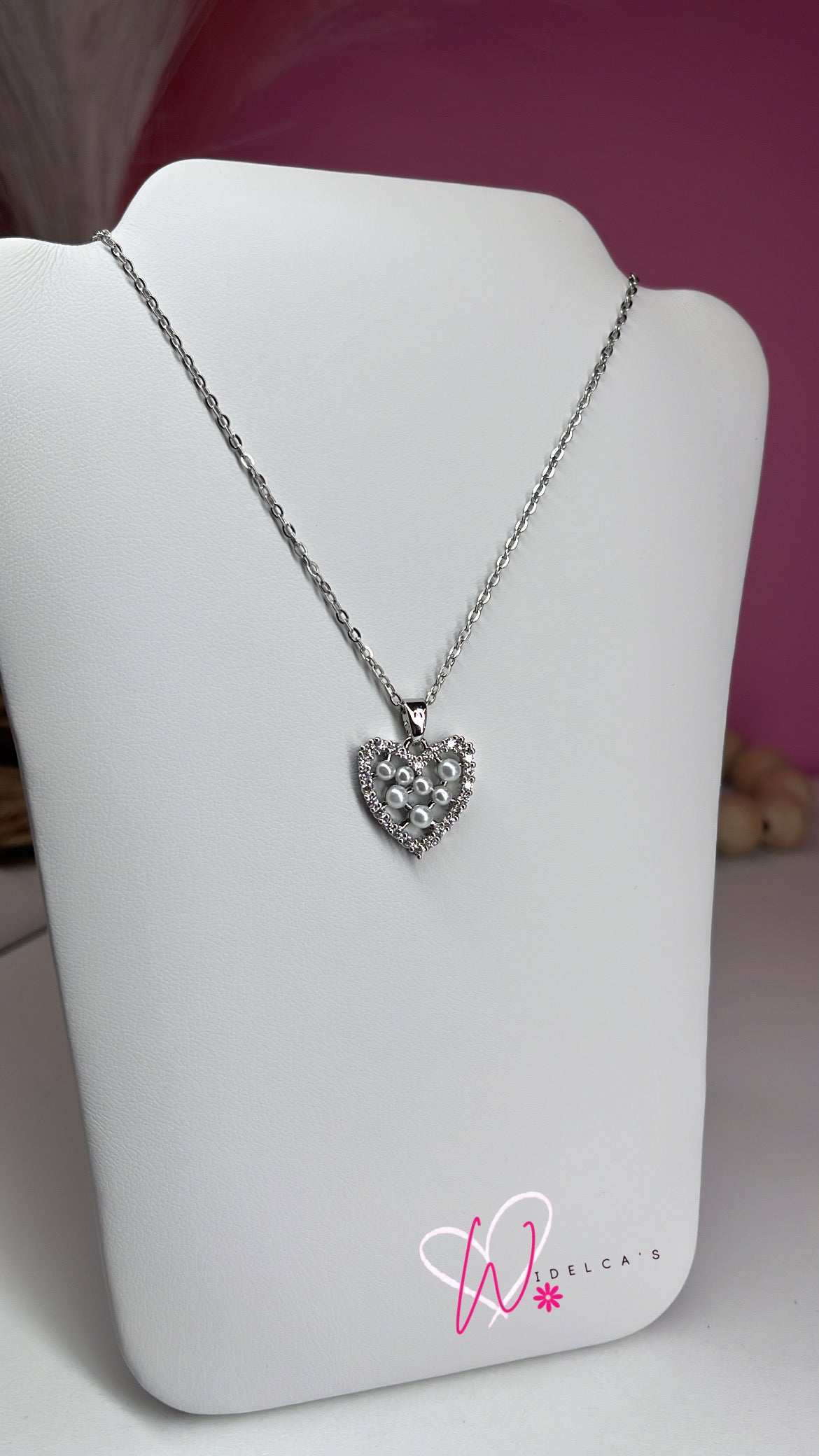 Sutil Amor Necklace