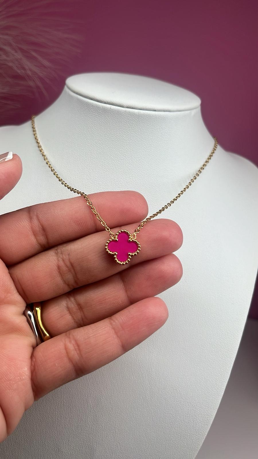 Necklace Van Rosa Fucsia