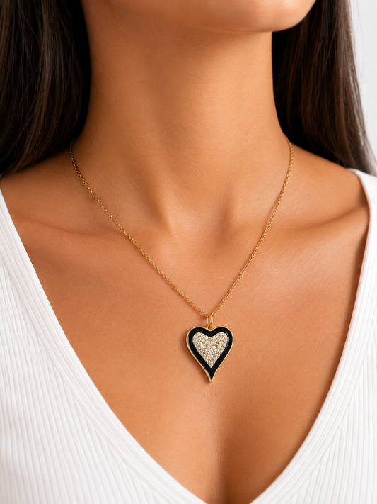 Necklace Corazon Negro