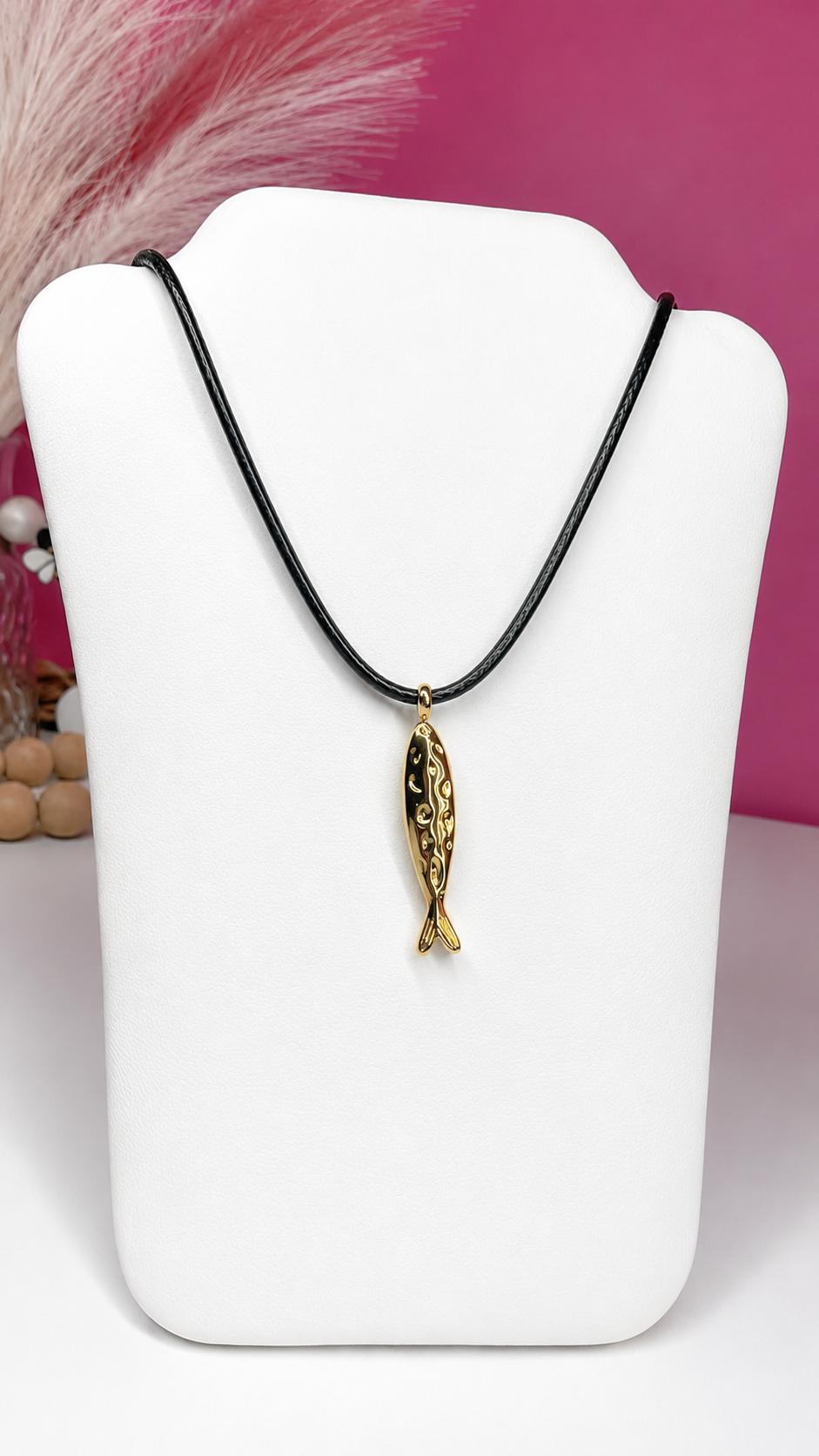 Collar Pez Cuero Negro