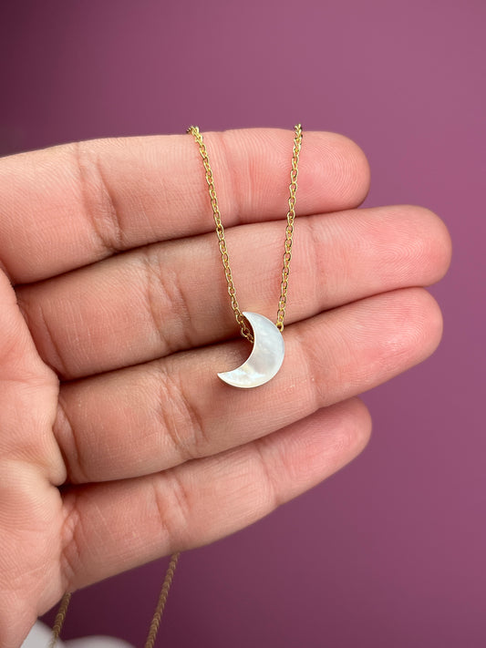 Necklace Luna Madre Perla