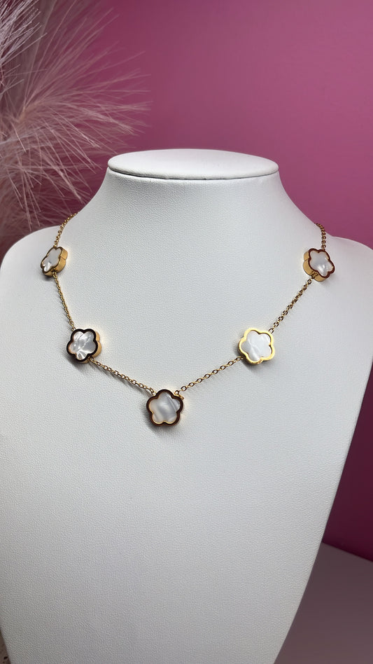 Necklace Van Multi White