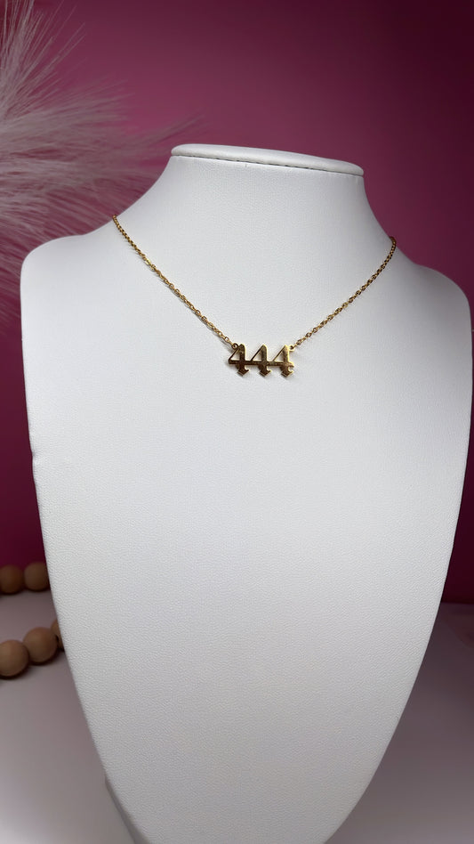 Necklace Protección 444