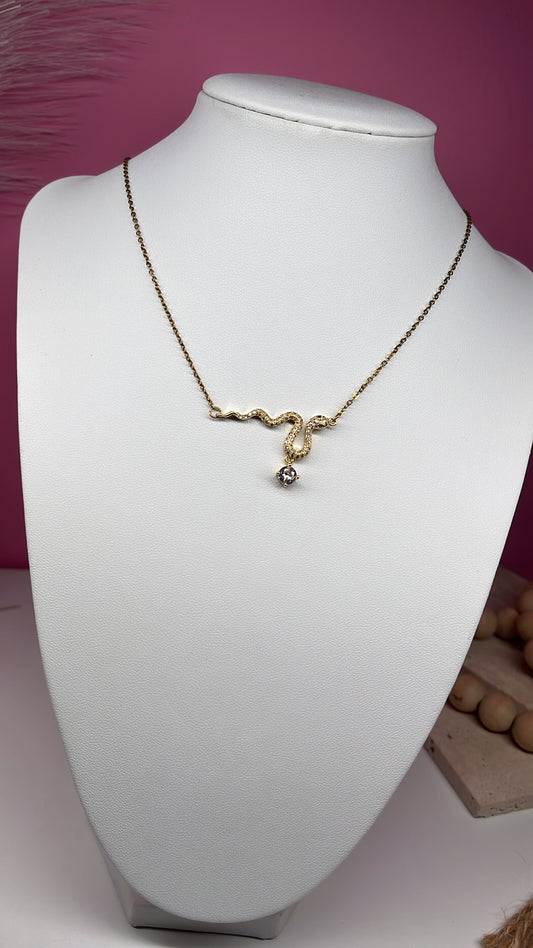 Necklace Víbora