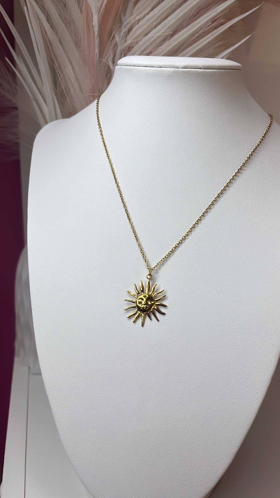 Necklace Sol Oro