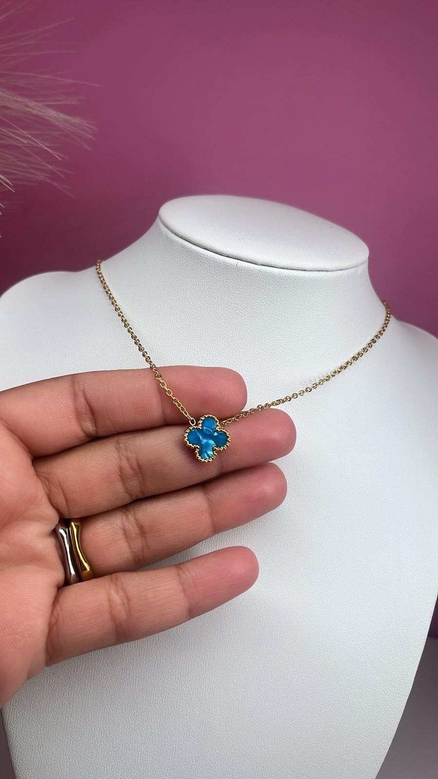 Necklace Van Azul