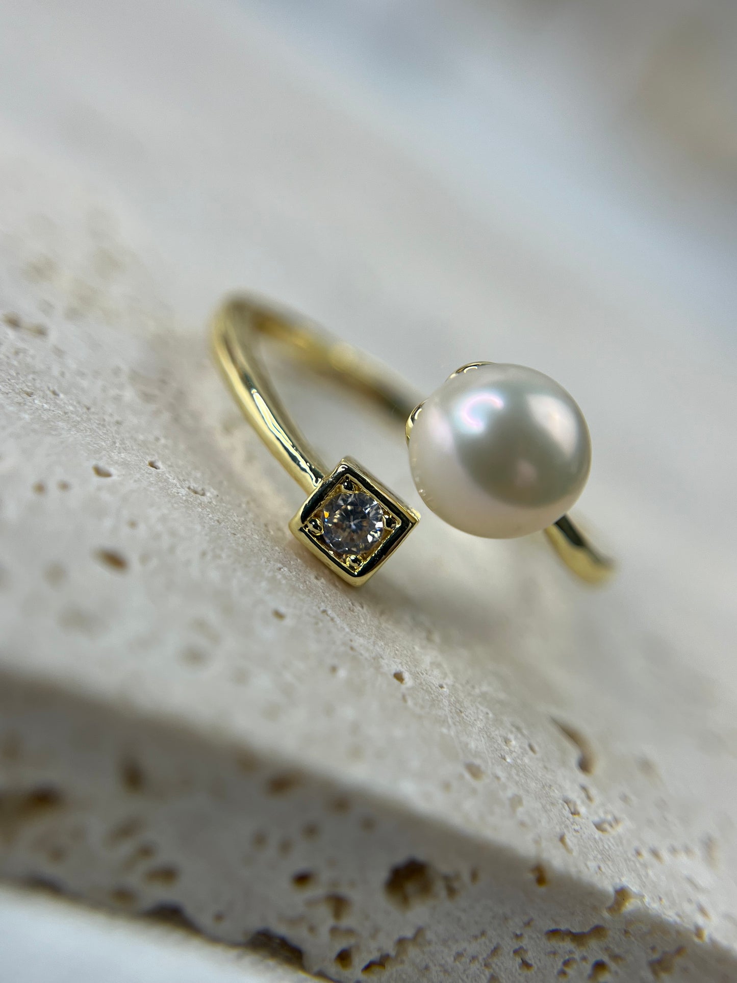 Pearl Shiny Rings