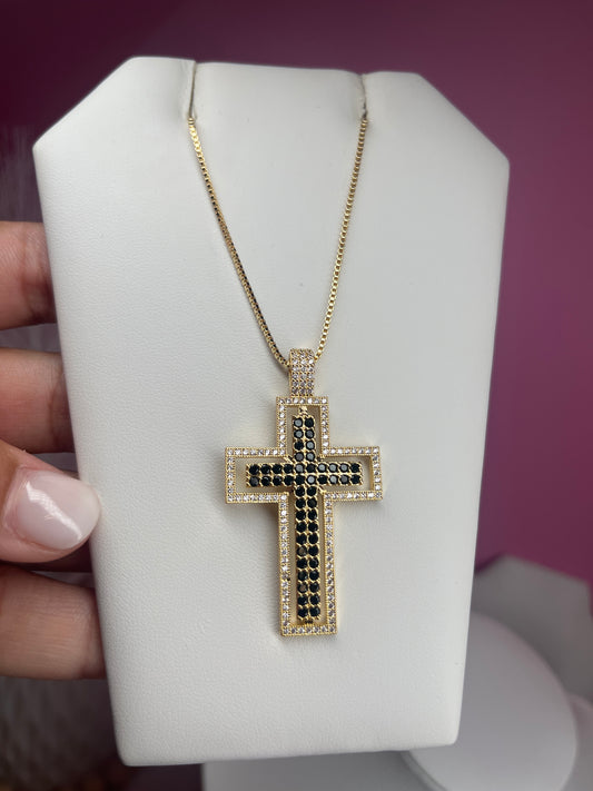 Necklace Cruz Negra