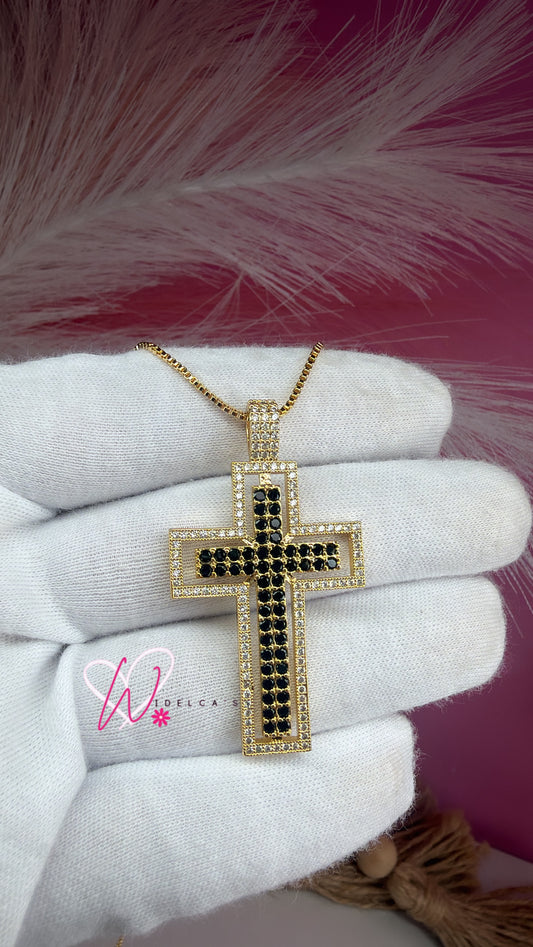 Cadena Cruz Negra