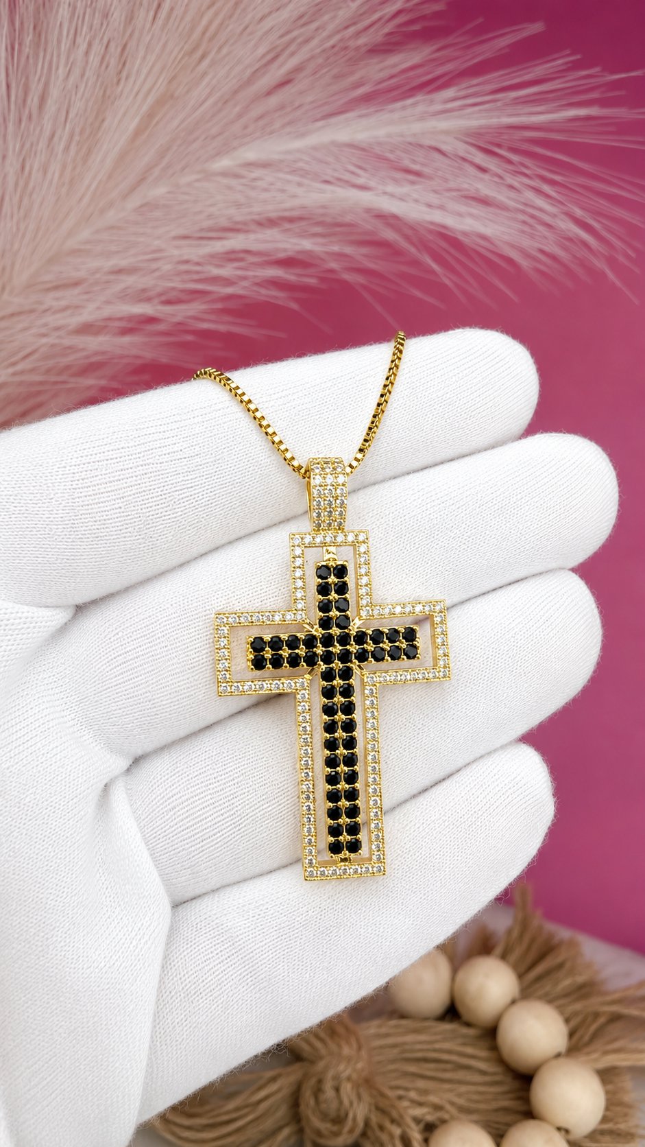 Cadena Cruz Negra
